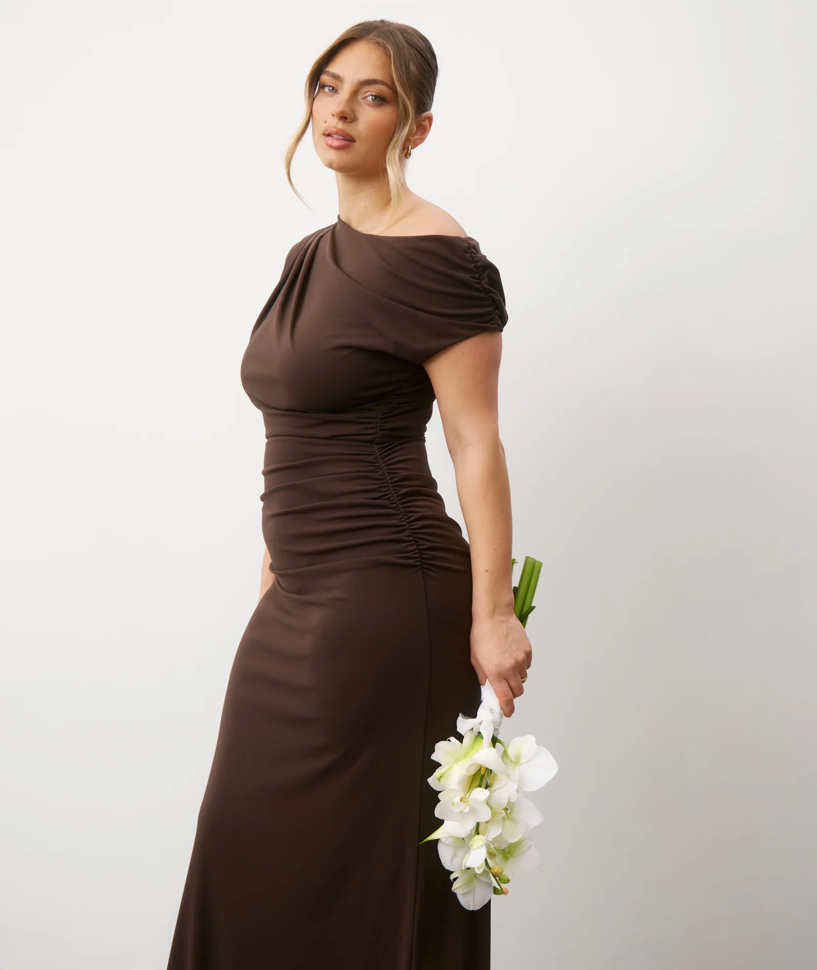 Asymmetric Neck Stretch Sculpt Bridesmaid Dress - Chocolate - Image 4