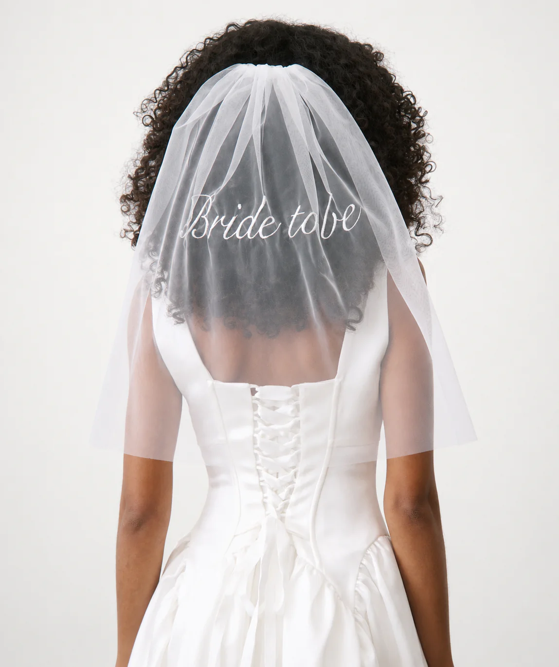 Bride To Be Tulle Veil - Image 4
