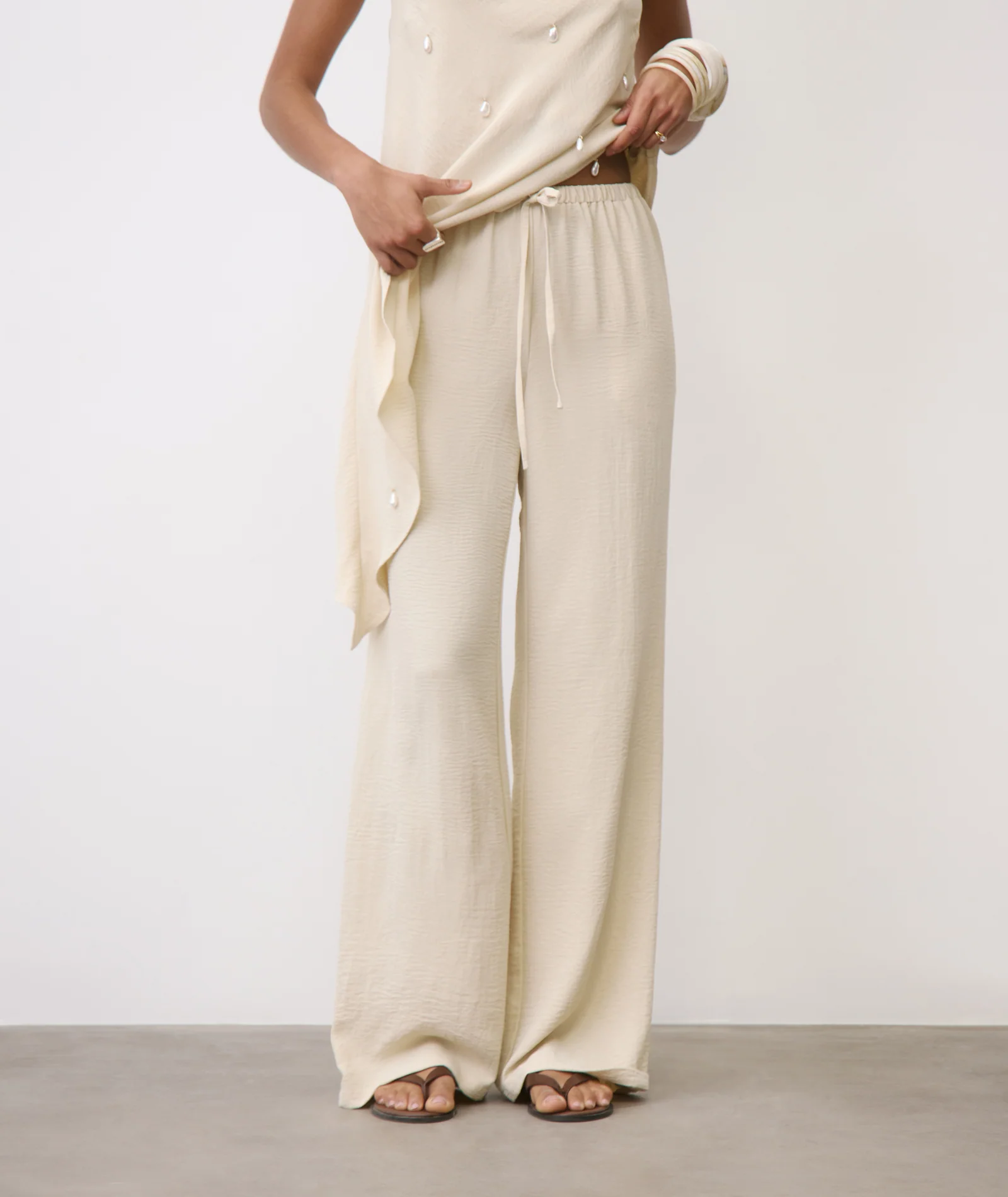 Linen Look Relaxed Trousers - Stone - Image 2