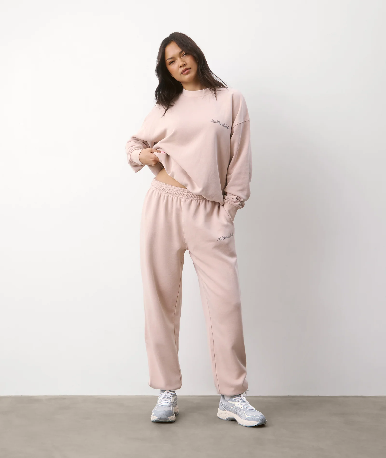 Newly Wed Sweatshirt - Pale Pink - Image 3