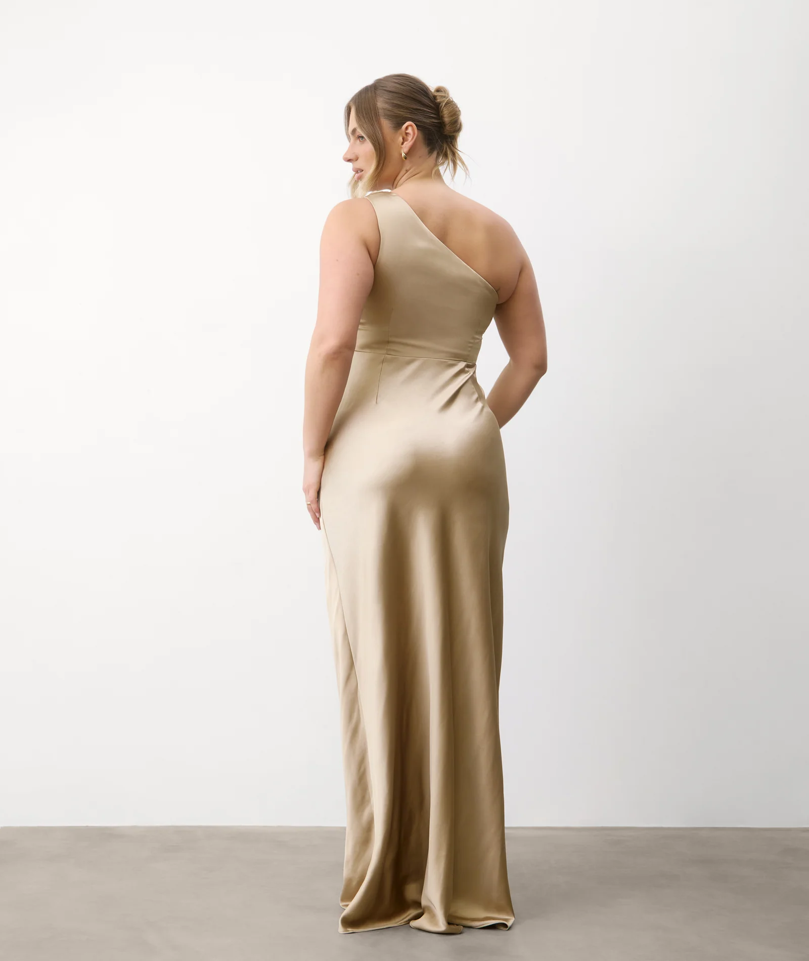 One Shoulder Satin Bridesmaid Dress - Champagne - Image 5